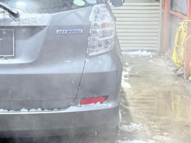 フィットシャトルハイブリッド1.3 下廻防錆キーレスTVナビETC 2WD 1300