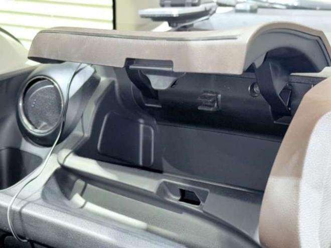 フィットシャトルハイブリッド1.3 下廻防錆キーレスTVナビETC 2WD 1300