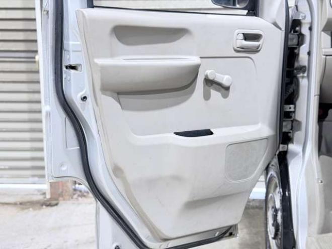 エブリィPA ハイルーフ 4WD　下廻防錆4WDTVナビ 660