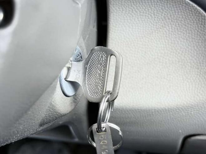 エブリィPA ハイルーフ 4WD　下廻防錆4WDTVナビ 660