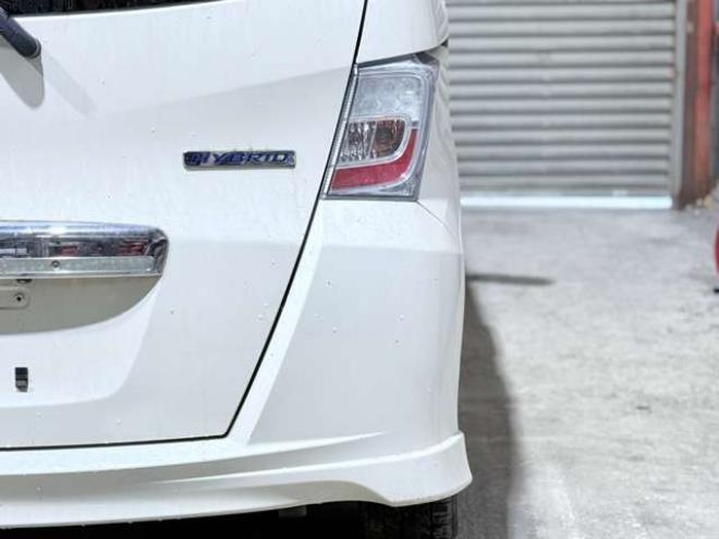 フリードスパイクハイブリッド1.5 ジャストセレクション 下廻防錆TVナビBカメETC 2WD 1500