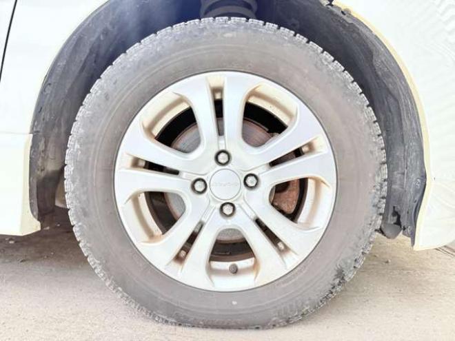 フリードスパイクハイブリッド1.5 ジャストセレクション 下廻防錆TVナビBカメETC 2WD 1500