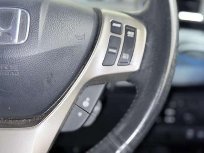 フリードスパイクハイブリッド1.5 ジャストセレクション 下廻防錆TVナビBカメETC 2WD 1500