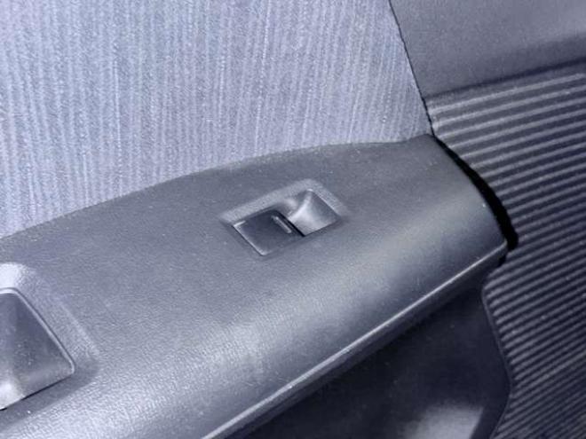 フリードスパイクハイブリッド1.5 ジャストセレクション 下廻防錆TVナビBカメETC 2WD 1500