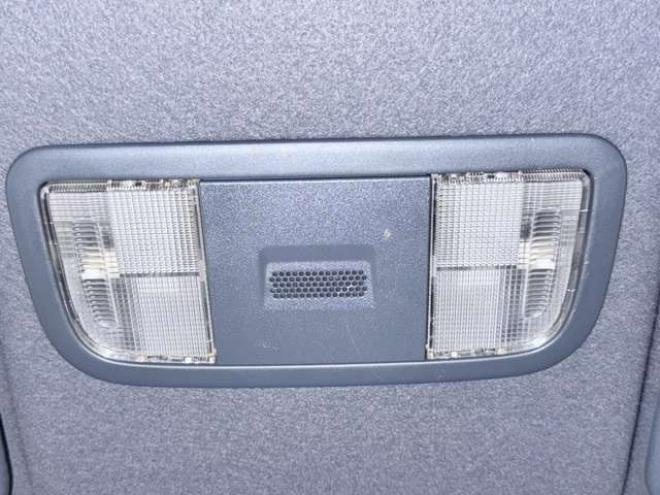 フリードスパイクハイブリッド1.5 ジャストセレクション 下廻防錆TVナビBカメETC 2WD 1500