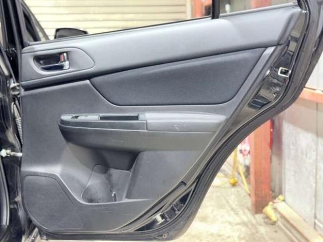 インプレッサスポーツ 2.0 i アイサイト 4WD 下廻防錆TVナビ 2000