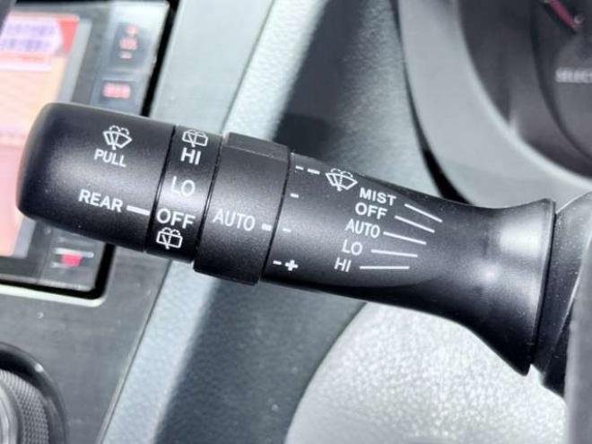 インプレッサスポーツ 2.0 i アイサイト 4WD 下廻防錆TVナビ 2000