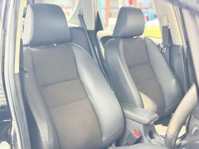 フィットシャトルハイブリッド1.3 下廻防錆TVナビBカメETC夏冬タイヤ 2WD 1300