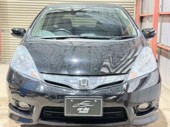 フィットシャトルハイブリッド1.3 下廻防錆TVナビBカメETC夏冬タイヤ 2WD 1300