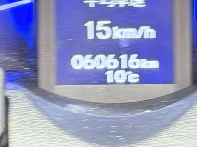 フィットシャトルハイブリッド1.3 下廻防錆TVナビBカメETC夏冬タイヤ 2WD 1300