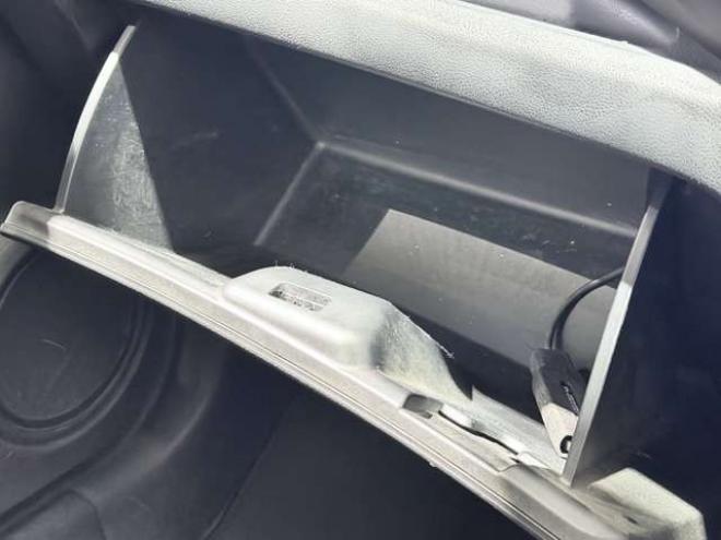 フィットシャトルハイブリッド1.3 下廻防錆TVナビBカメETC夏冬タイヤ 2WD 1300