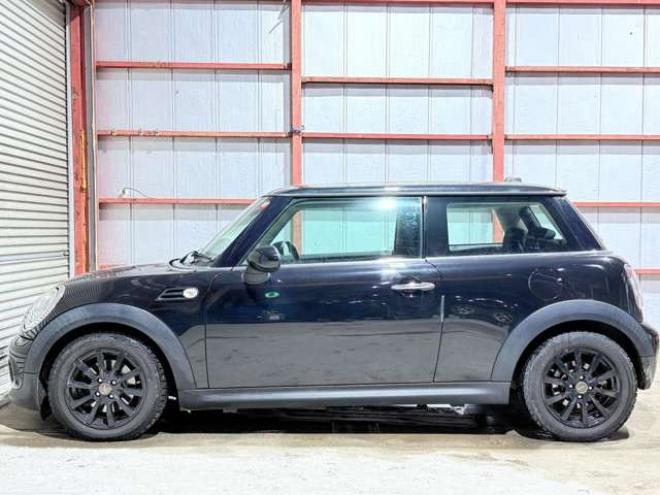 ミニワン　下廻防錆6速MTキーレスETC 正規輸入車 2WD 1600