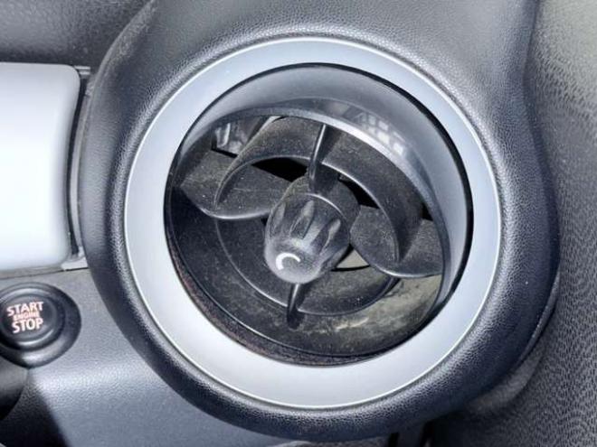 ミニワン　下廻防錆6速MTキーレスETC 正規輸入車 2WD 1600