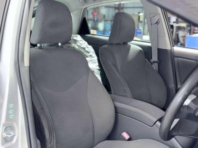 プリウス1.8 S 下廻防錆キーレスCD夏冬タイヤ 2WD 1800