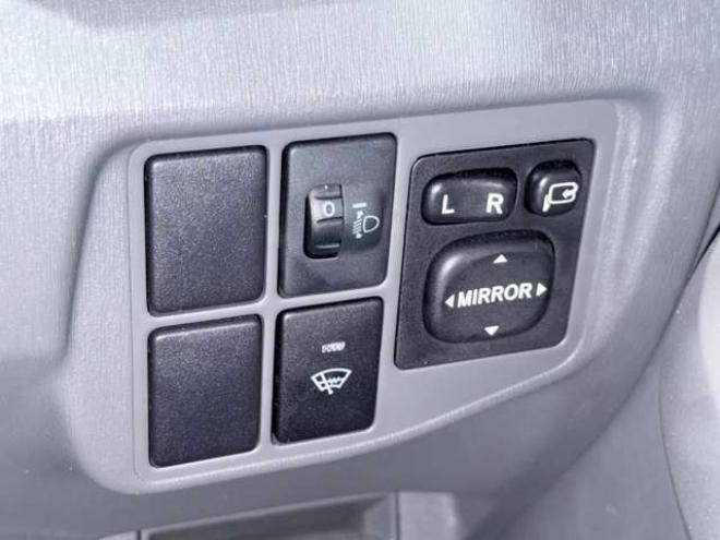 プリウス1.8 S 下廻防錆キーレスCD夏冬タイヤ 2WD 1800