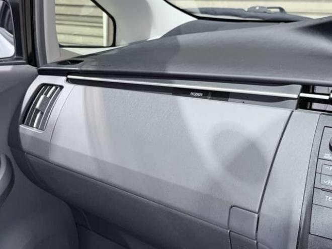 プリウス1.8 S 下廻防錆キーレスCD夏冬タイヤ 2WD 1800