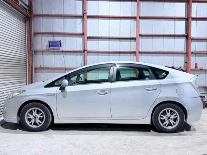 プリウス1.8 S 下廻防錆キーレスCD夏冬タイヤ 2WD 1800