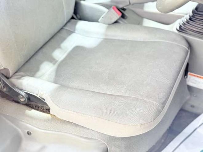 クリッパートラック SD 4WD　下廻防錆夏冬タイヤ 660