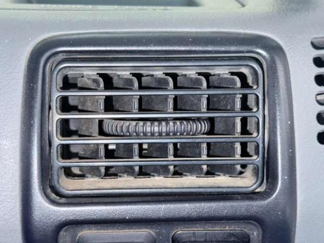 クリッパートラック SD 4WD　下廻防錆夏冬タイヤ 660