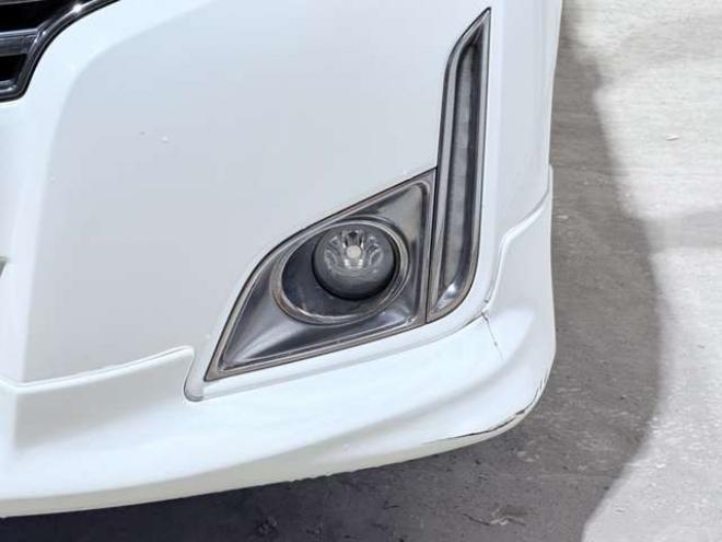 エルグランド2.5 250ハイウェイスター アーバンクロム 4WD　下廻防錆TVナビBカメETC後席モニタ 2500