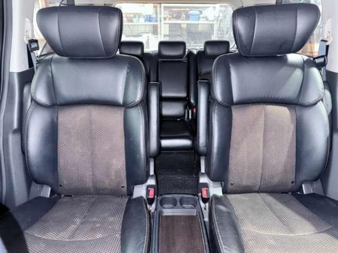 エルグランド2.5 250ハイウェイスター アーバンクロム 4WD　下廻防錆TVナビBカメETC後席モニタ 2500