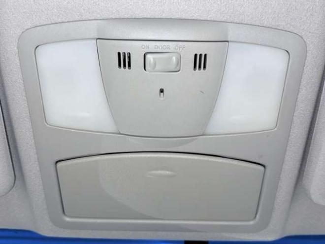 エルグランド2.5 250ハイウェイスター アーバンクロム 4WD　下廻防錆TVナビBカメETC後席モニタ 2500