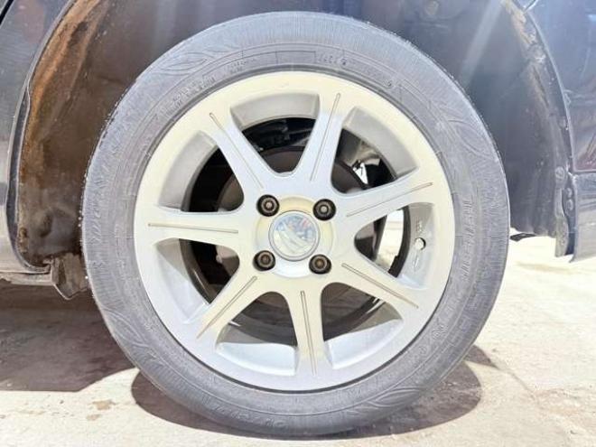 タンク1.0 カスタム G 4WD　下廻防錆スマキー 1000