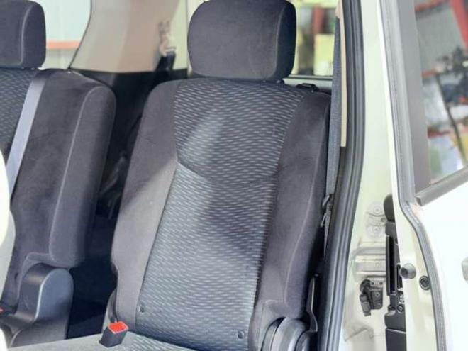 セレナ2.0 20X アドバンストセーフティ パッケージ 4WD　下廻防錆TVナビBカメETC 2000