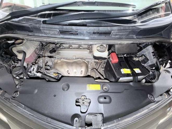 エスティマ2.4 アエラス 4WD　下廻防錆 2400