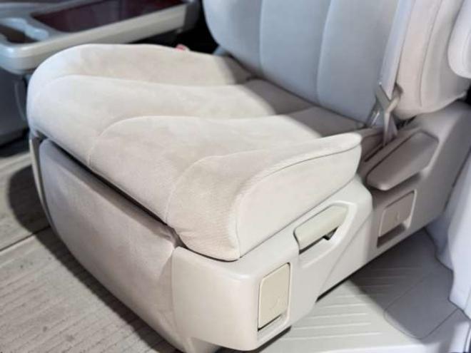 エスティマ2.4 アエラス 4WD　下廻防錆 2400