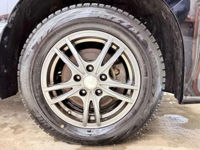 セレナ2.0 ハイウェイスター 4WD　下廻防錆TVナビBカメ後席モニタ 2000