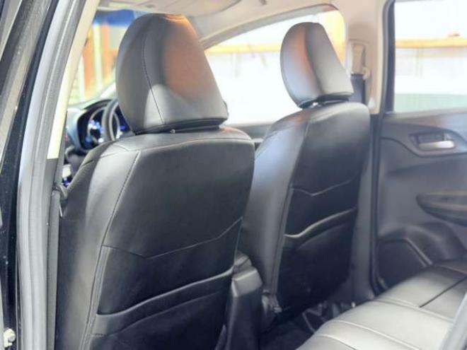 フィット1.5 ハイブリッド Fパッケージ 4WD　下廻防錆4WDTVナビBカメ 1500