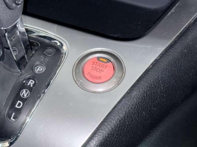 セレナ2.0 20X 4WD　下廻防錆4WDTVナビBカメエンスタETC 2000