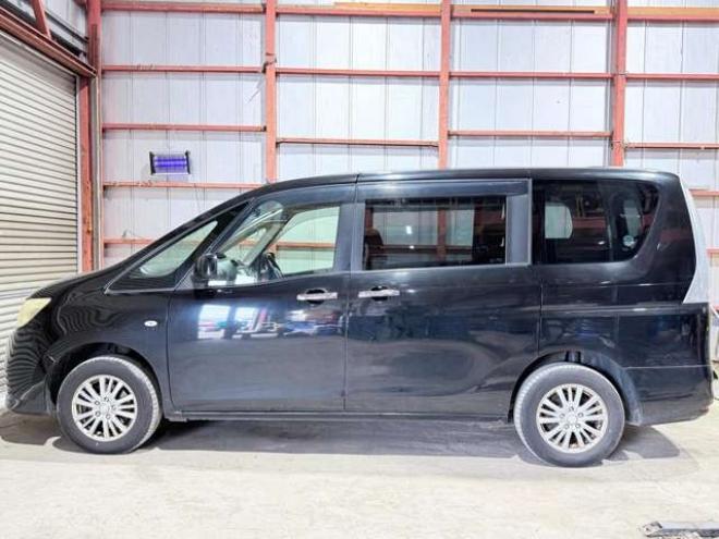 セレナ2.0 20X 4WD　下廻防錆4WDTVナビBカメエンスタETC 2000