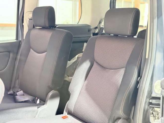 セレナ2.0 ハイウェイスター 4WD　下廻防錆1オナTVナビBカメ後席モニタ夏冬タイヤ 2000