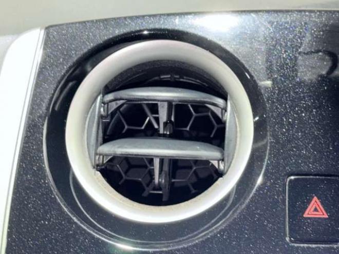 ノート1.2 X エアロスタイル　下廻防錆TVナビETC 2WD 1200