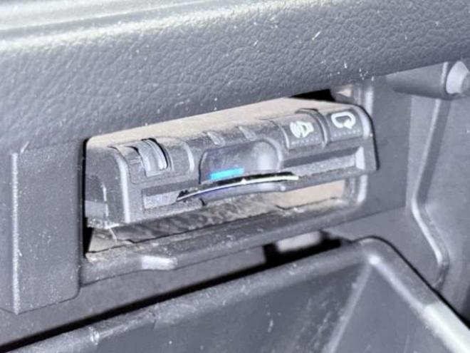 セレナ2.0 20X 4WD　下廻防錆TVナビETCエンスタ 2000