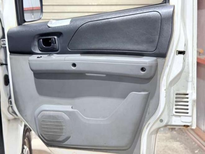 NV100クリッパーDX 4WD　下廻防錆 660