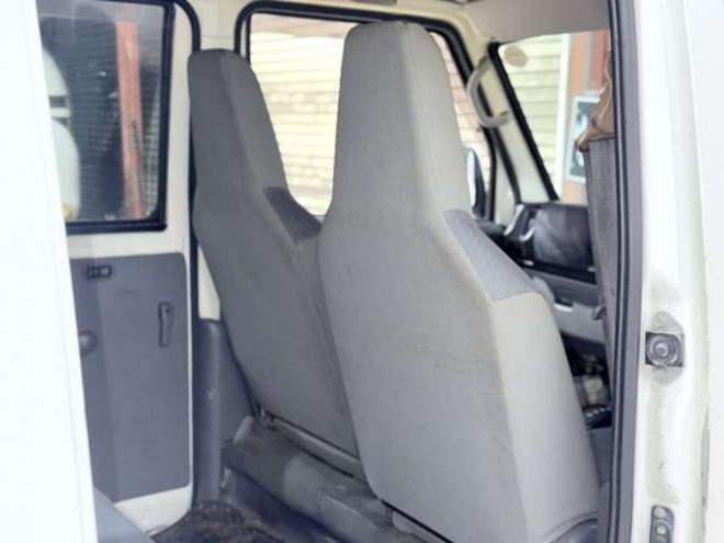 NV100クリッパーDX 4WD　下廻防錆 660