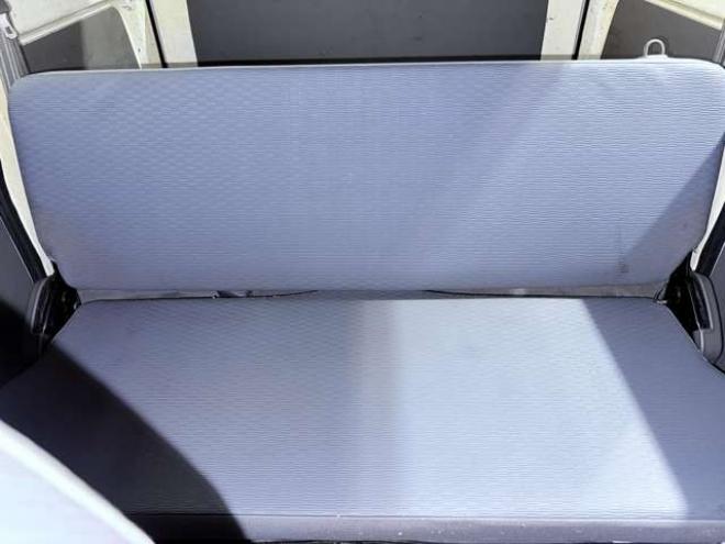 NV100クリッパーDX 4WD　下廻防錆 660