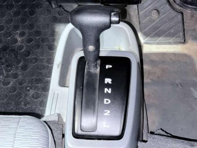 NV100クリッパーDX 4WD　下廻防錆 660