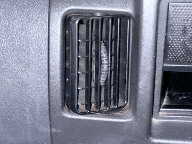 NV100クリッパーDX 4WD　下廻防錆 660