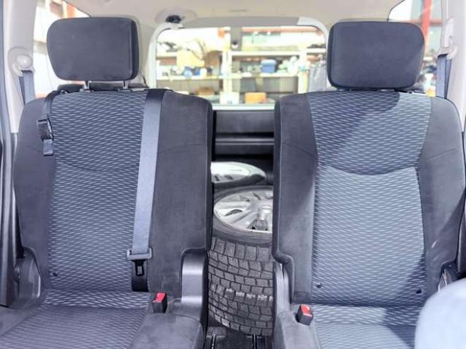 セレナ2.0 20S 4WD　下廻防錆キーレスCD 2000