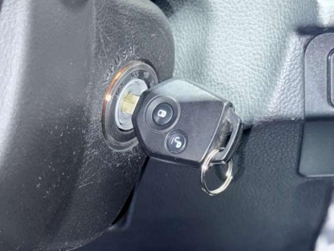 インプレッサスポーツ 1.6 i-S 4WD 下廻防錆TVナビETC 1600