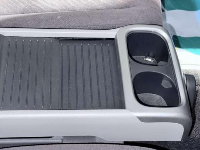 オデッセイ2.4 M 4WD　下廻防錆TVナビBカメエンスタETC 2400