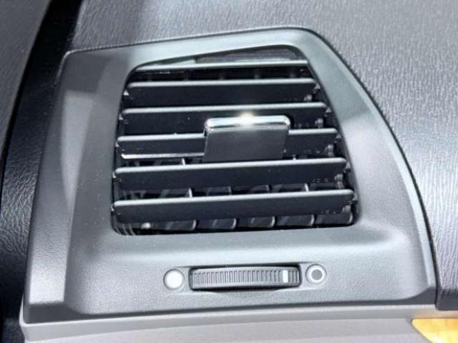 オデッセイ2.4 M 4WD　下廻防錆TVナビBカメエンスタETC 2400