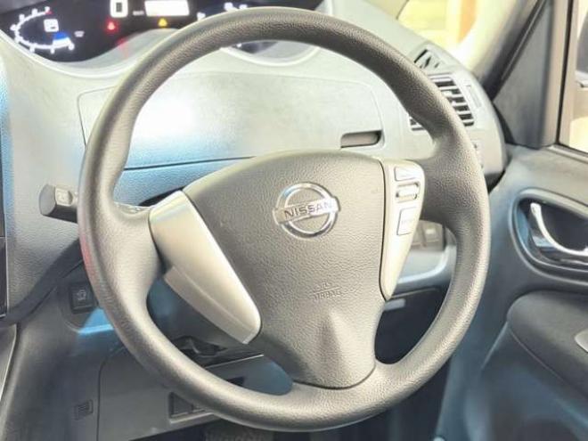 セレナ2.0 20X 4WD　下廻防錆TVナビBカメETC夏冬タイヤ 2000