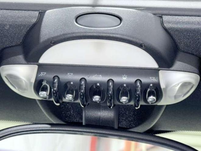 ミニコンバーチブル クーパー　下廻防錆CDキーレス 正規輸入車 2WD 1600