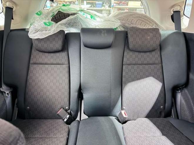 フィット1.3 13G Fパッケージ 4WD　下廻防錆TVナビETC夏冬タイヤ 1300