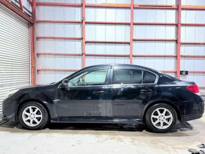 レガシィB4 2.5 i Bスポーツ アイサイト Gパッケージ 4WD　下廻防錆TVナビBカメETC 2500